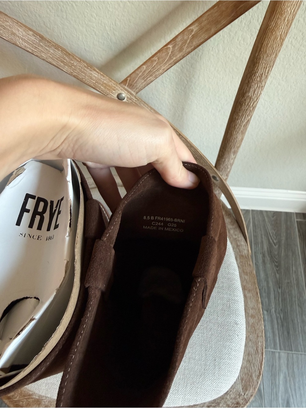 Frye campus 12R suede brown boots - Picture 5 of 7
